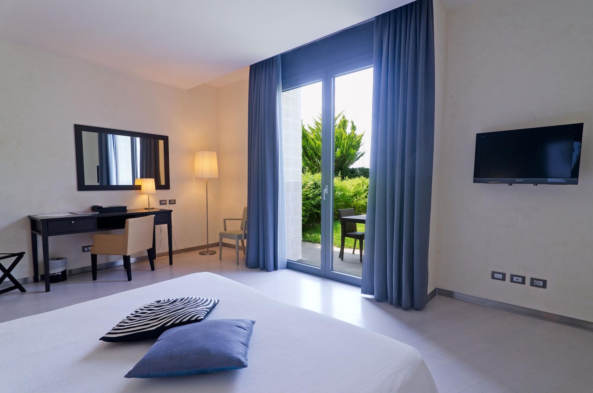 Hotel Riviera Dei Fiori San Lorenzo al Mare Luaran gambar